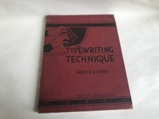 画像2: 1937年　TYPEWRITING TECHNIQUE タイプライター参考書 (2)