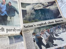 画像4: 9.11 Chicago Tribune SPECIAL EXTRA 号外新聞　同時多発テロ　 (4)