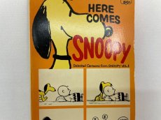 画像2: 1969年　HERE COMES,  SNOOPY  PEANUTS スヌーピー　ビンテージコミック  (2)