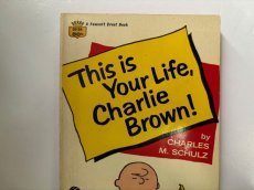 画像2: 1968年 THIS IS YOUR LIFE, CHARLIE BROWN  PEANUTS スヌーピー　ビンテージコミック  (2)