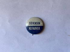 画像4: 1972年AMOCO 『1956 STEVENSON KEFAUVER』大統領選挙キャンペーンピンバッチ (4)