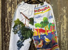 画像2: VINTAGEリメイクパンツ/キッチンクロス・ファブリックカレンダーリメイクパンツ (2)