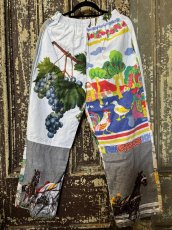 画像1: VINTAGEリメイクパンツ/キッチンクロス・ファブリックカレンダーリメイクパンツ (1)
