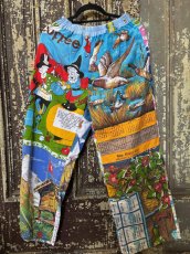 画像1: VINTAGEリメイクパンツ/キッチンクロス・ファブリックカレンダーリメイクパンツ (1)