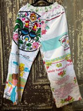画像1: VINTAGEリメイクパンツ/キッチンクロス・ファブリックカレンダーリメイクパンツ (1)