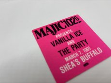 画像2: VANILLA ICE 1991年 Extremely Live (2)