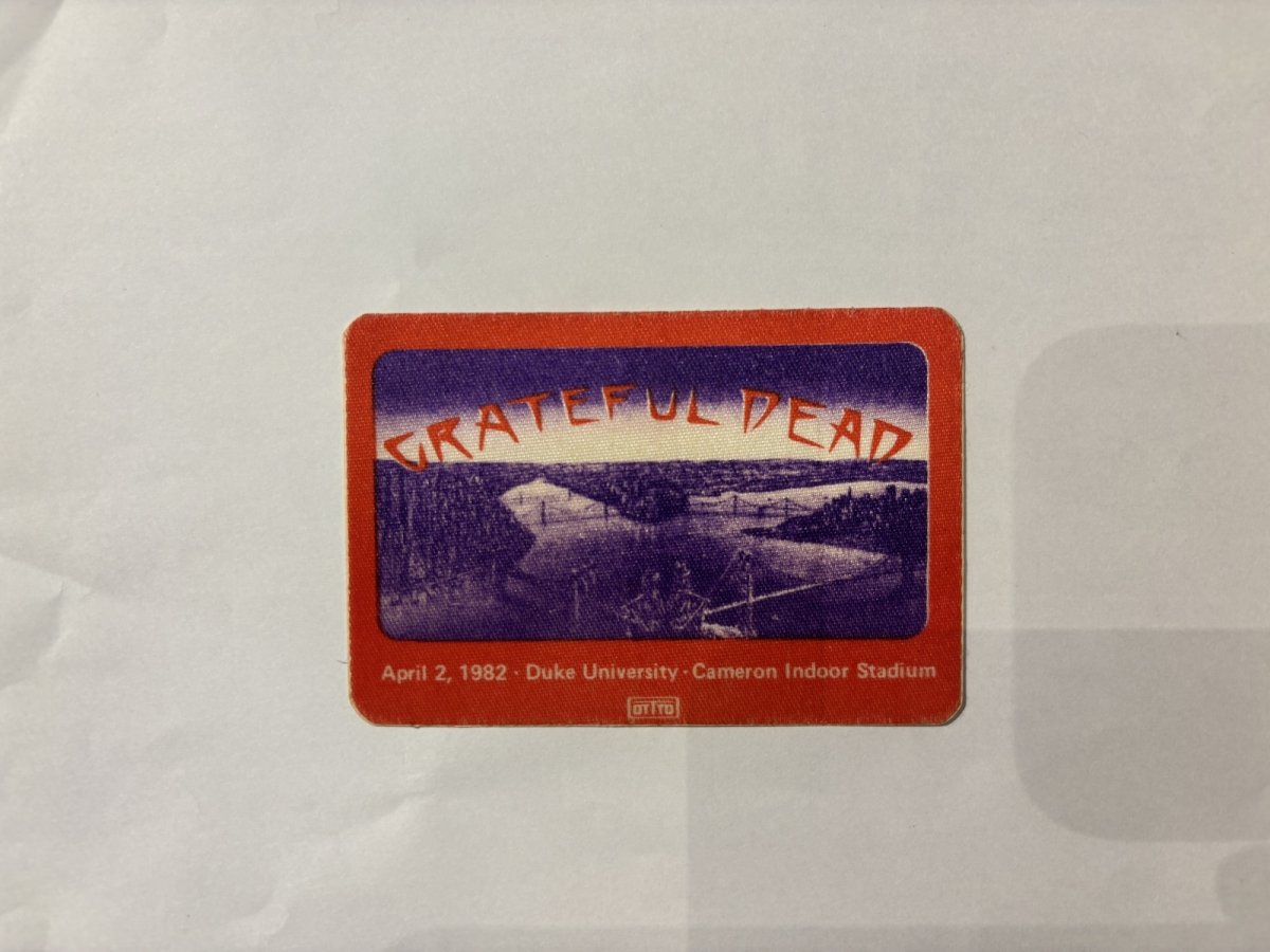 画像2: RARE!! GRATEFUL DEAD 1982年 Duke University Cameron Indoor Stadium Concert  (2)